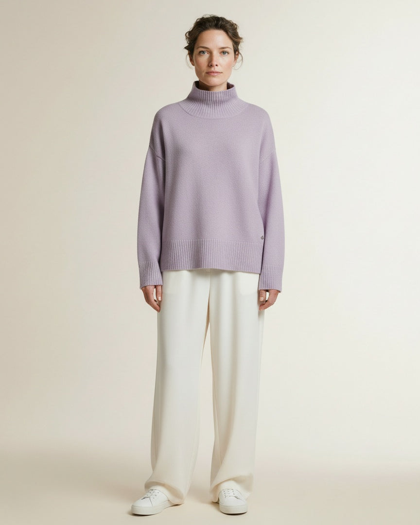 Full body view of the model wearing Copenhagen Muse Cmsienna Pullover Evening Haze