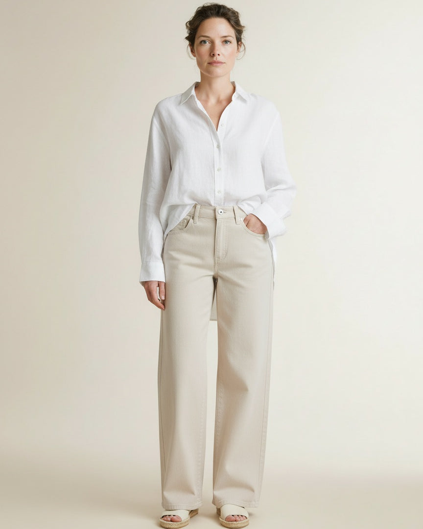 Full body view of the model wearing Red Button Claudette Slanted Seams Twill L33 Kit-l33