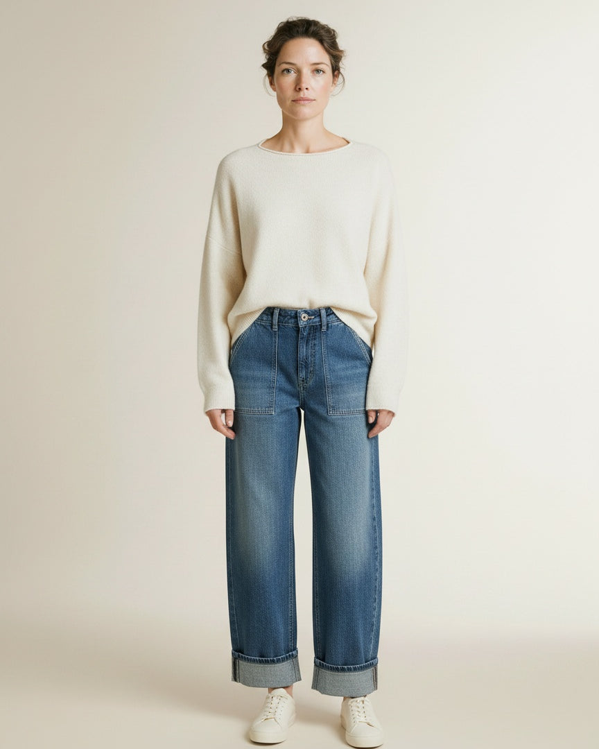 Full body view of the model wearing Mac Baggy Jeans Blueish Green Tinted