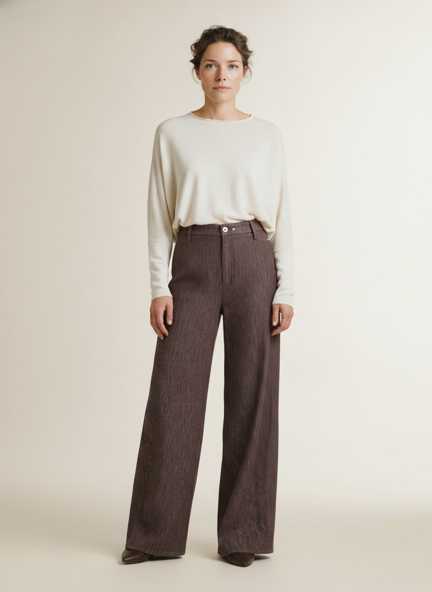 Full body view of the model wearing Mac New Orleans Jeans Smoky Purple