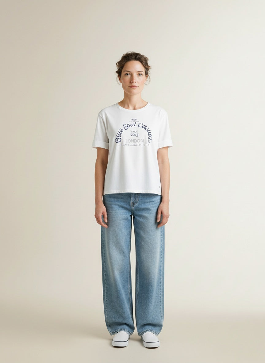 Full body view of the model wearing Red Button Terry Sweater Chestprint Offwhite/darkblue