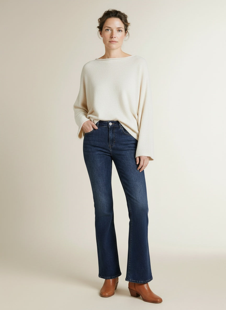 Full body view of the model wearing Red Button Brielle Denim Darkstoneused-l33
