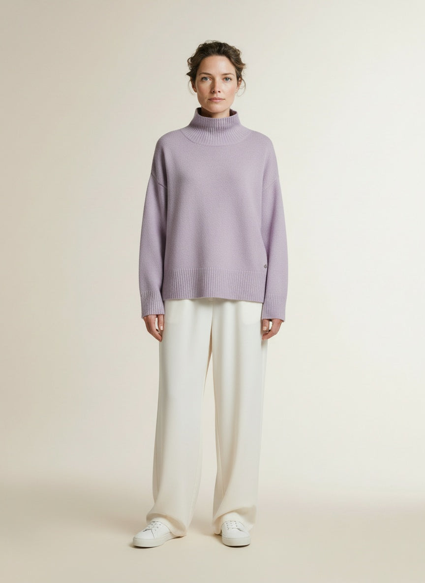 Full body view of the model wearing Copenhagen Muse Cmsienna Pullover Evening Haze