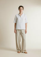 Full body view of the model wearing Copenhagen Muse Cmmolly-shirt Jet Stream