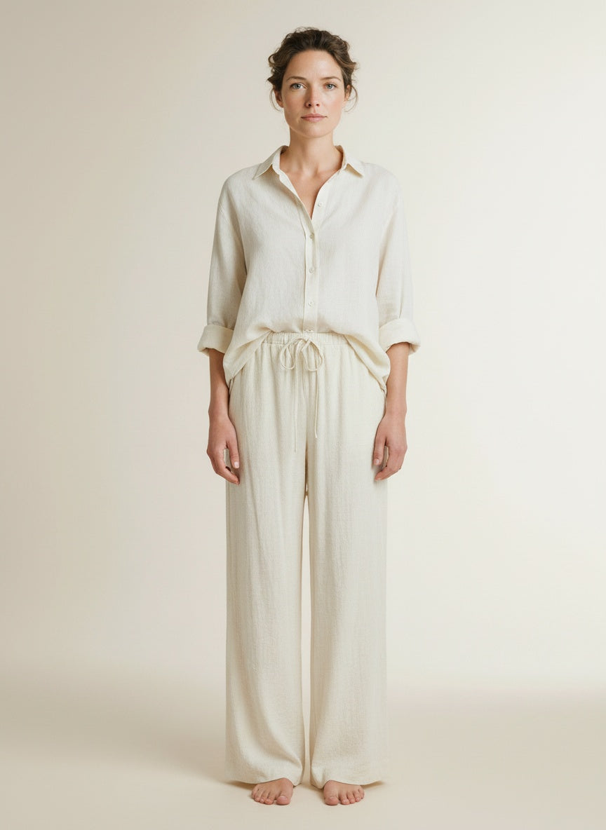 Full body view of the model wearing Msch Copenhagen Mschdaria Pants Sand Melange